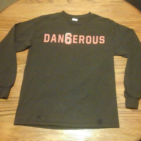Baker Mayfield Dangerous #6 Browns Shirt Medium - Picture 1 of 8